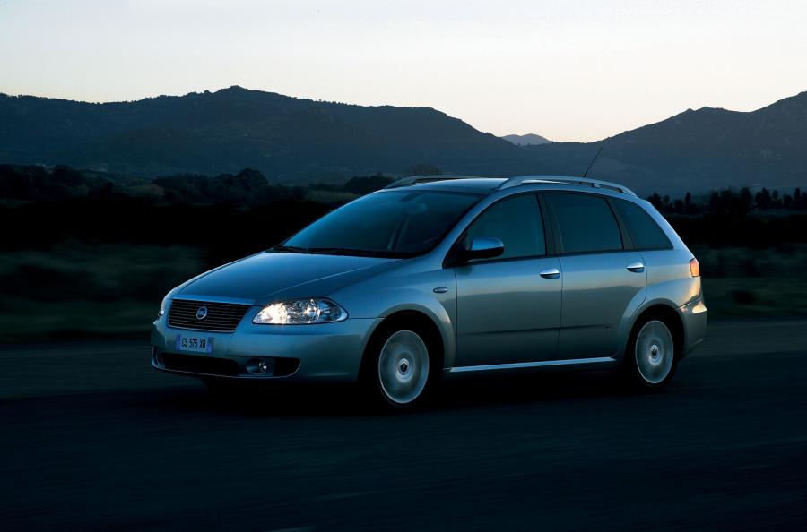  Fiat Croma Station Wagon 2009 года  (фото 27 из 106)